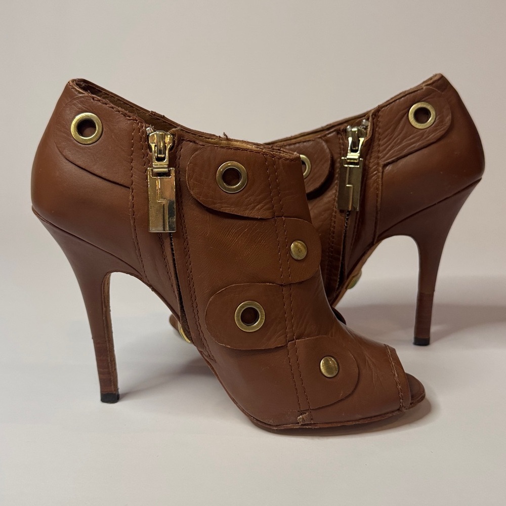 L.A.M.B. Gwen Stefani ‘Joelle’ Brown Leather Ankle Booties 4” Heel, Gold Accents